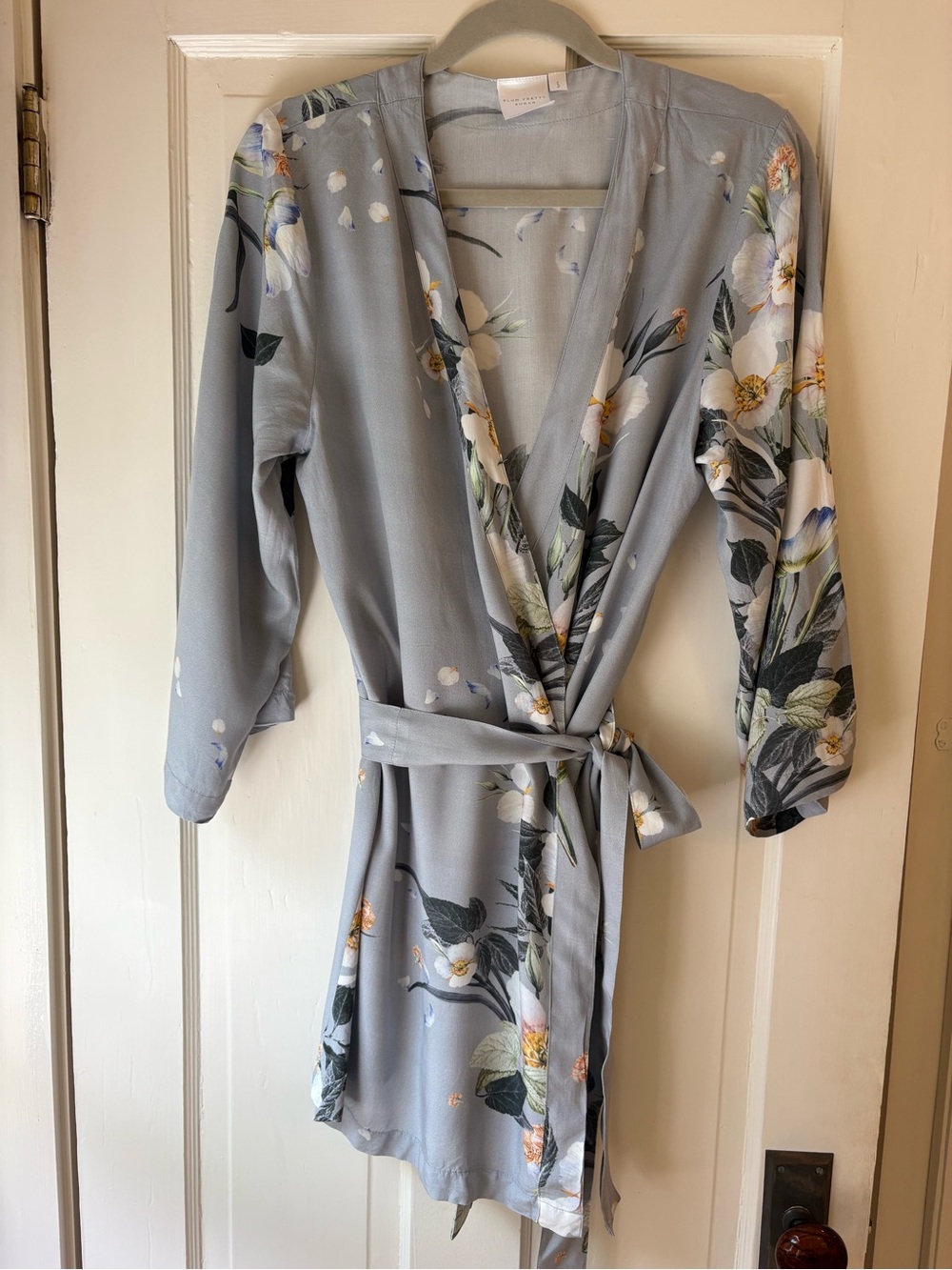 Plum Pretty Sugar Floral Wrap Robe - Women's Intimates